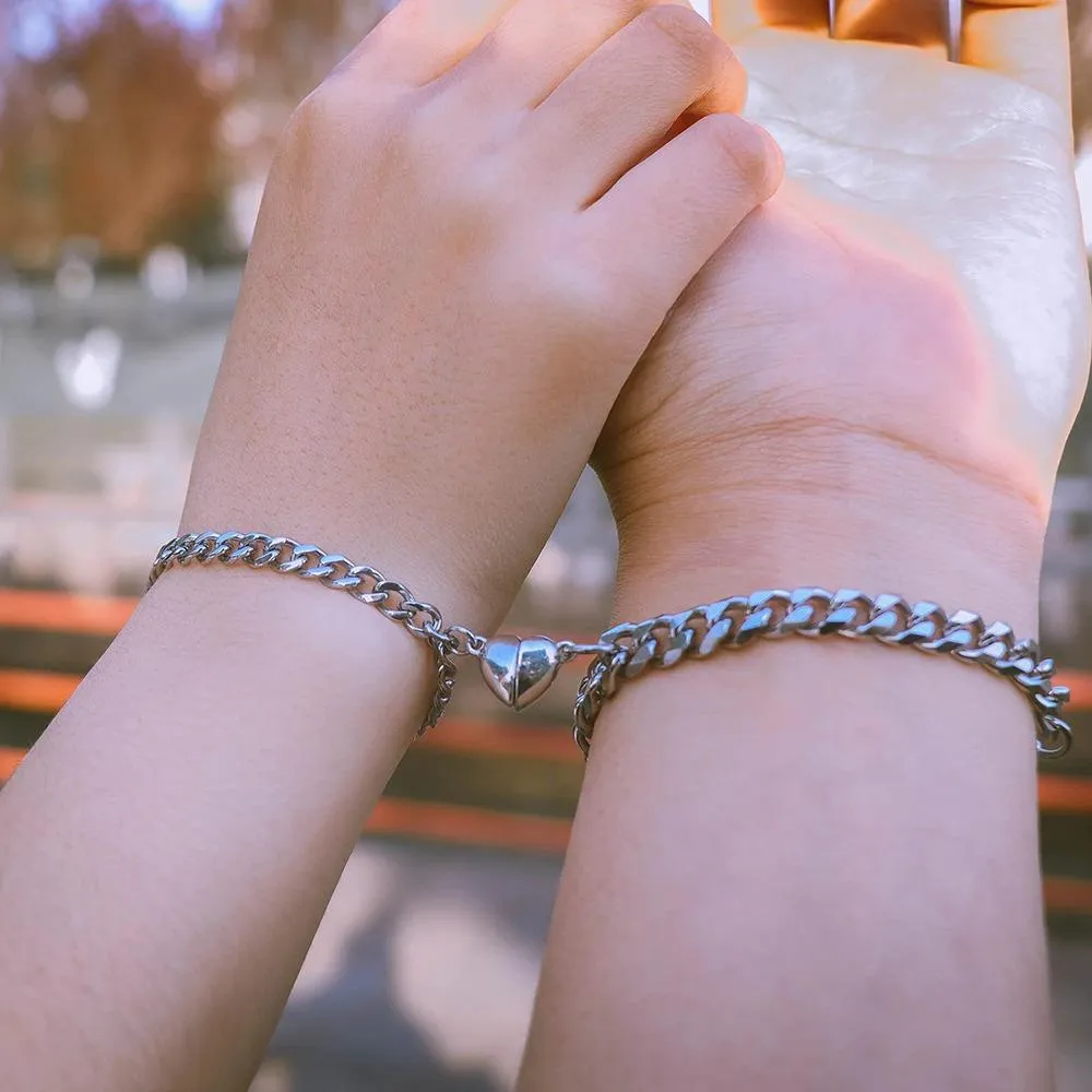 2Pcs Heart-Shaped Magnet Couples Bracelet
