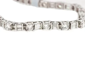 7.25" Platinum Diamond Tennis Bracelet