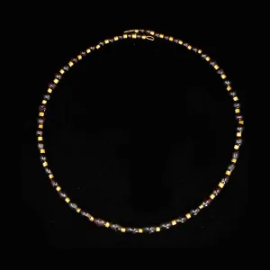 A Egyptian Gold & Garnet Necklace, Middle Kingdom, ca. 2040 - 1786 BCE