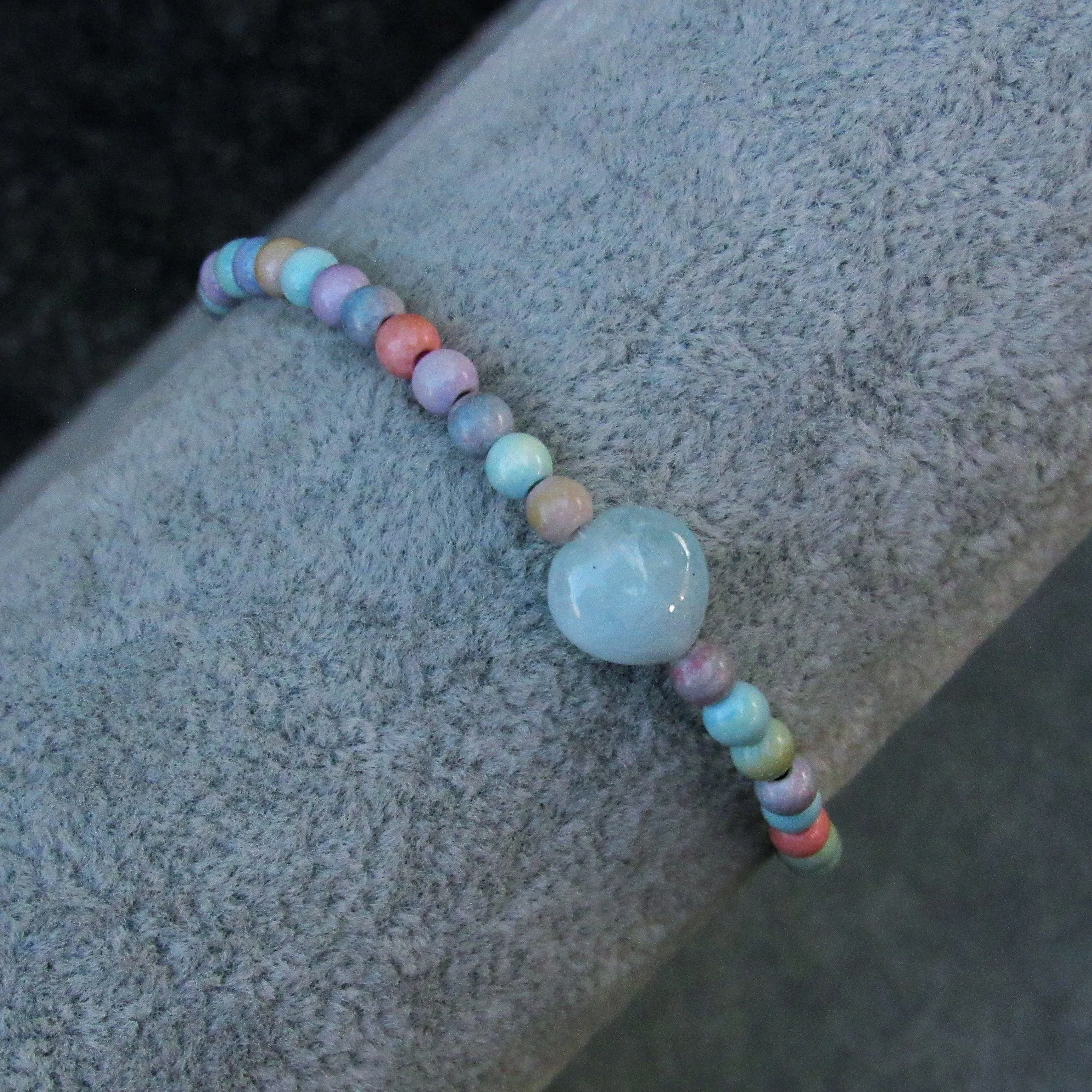 Alashan Agate and Aquamarine Heart gemstone Bracelet