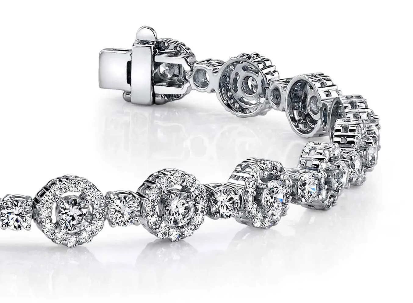All Diamond Circle Link Diamond Bracelet with 8.00 ct.(finished) 1.5mm, 3.5mm