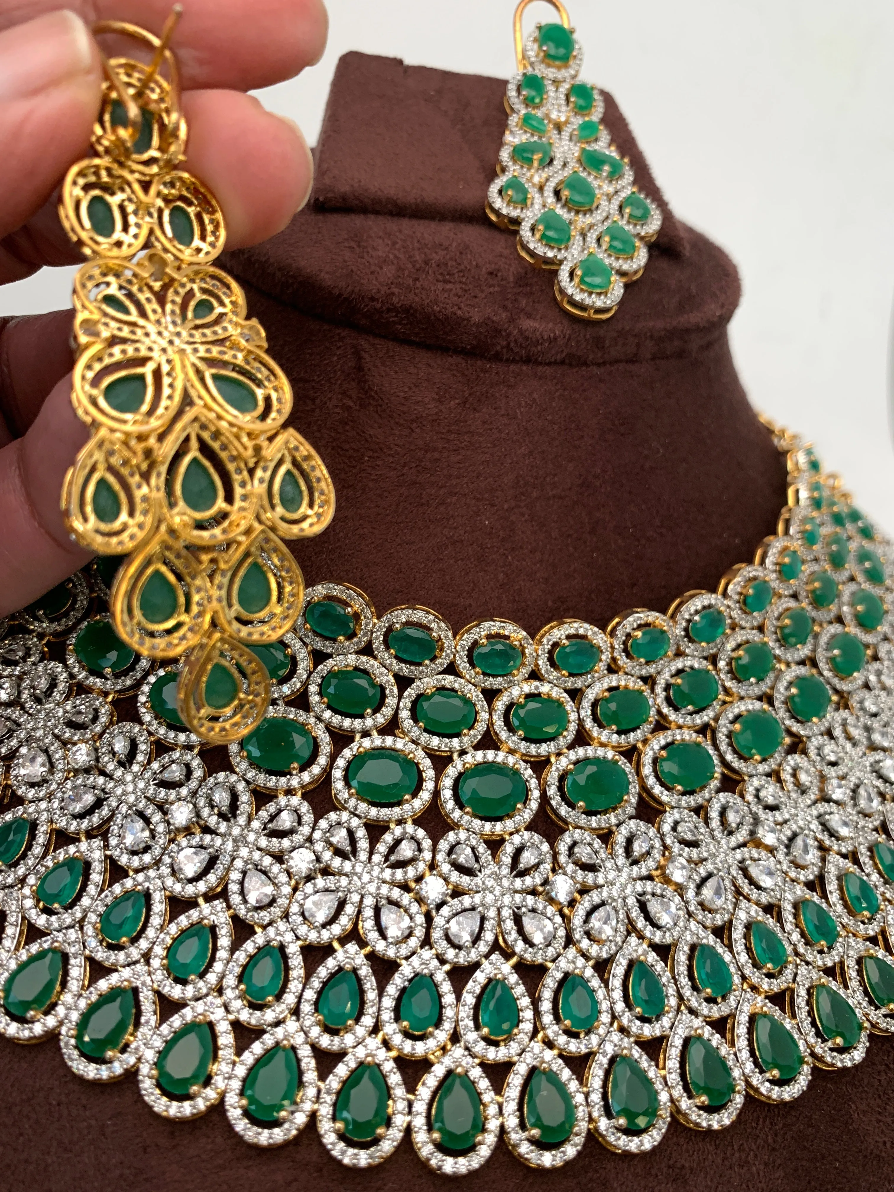 American Diamond Emerald Green Stone Choker