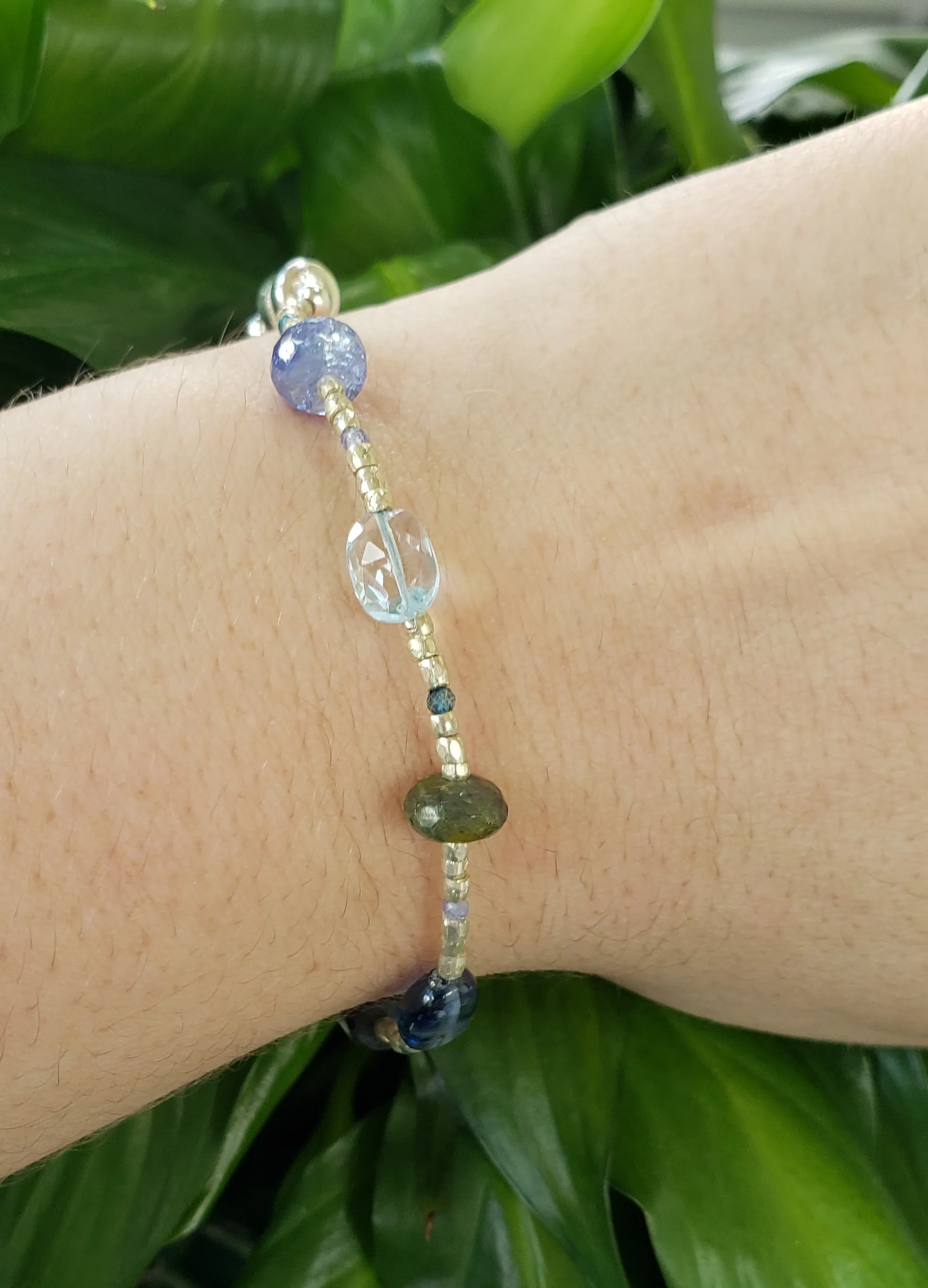 AVF Silver Glass, Labradorite, Kyanite, Moss Aqua & Tanzanite Beaded Bracelet