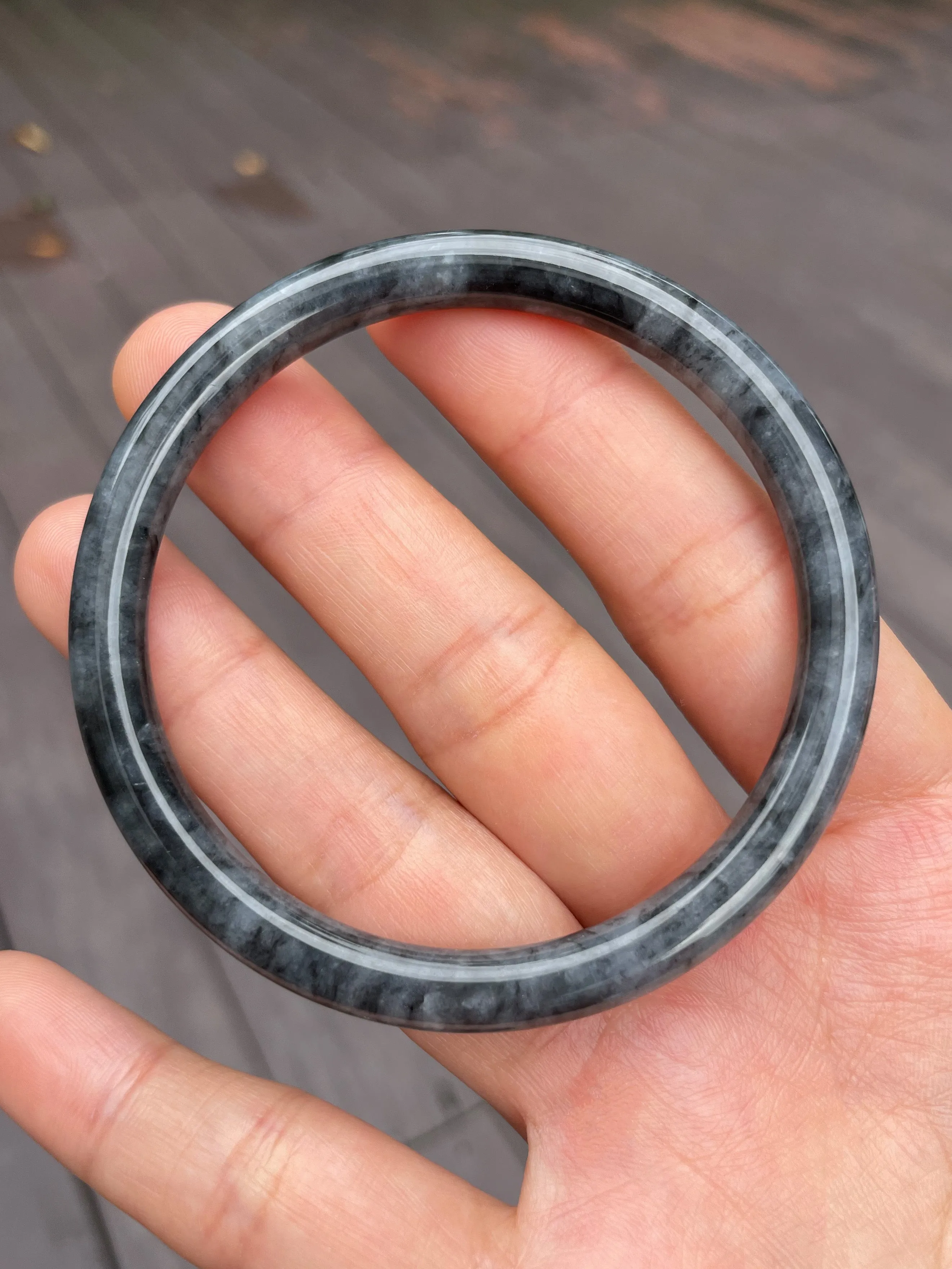 Black Jade Bangle | 57mm (NJBA062)