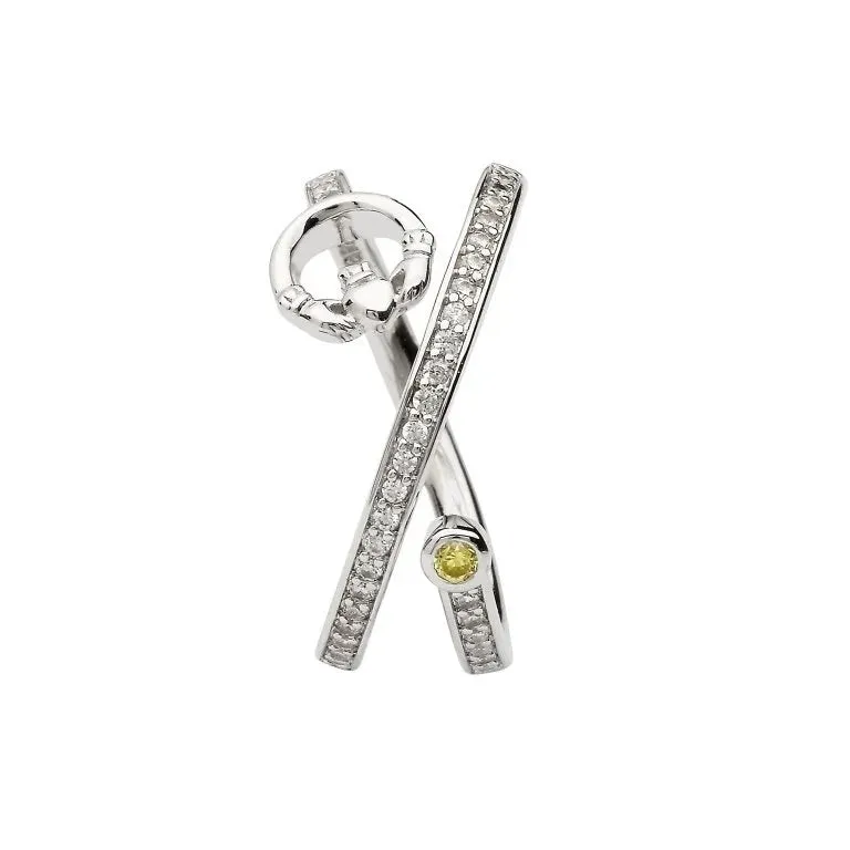 Claddagh Crisscross Silver Ring With Peridot Crystal