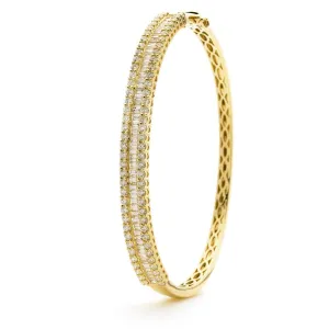 DIAMOND IN & OUT BANGLE IN 18K YELLOW GOLD