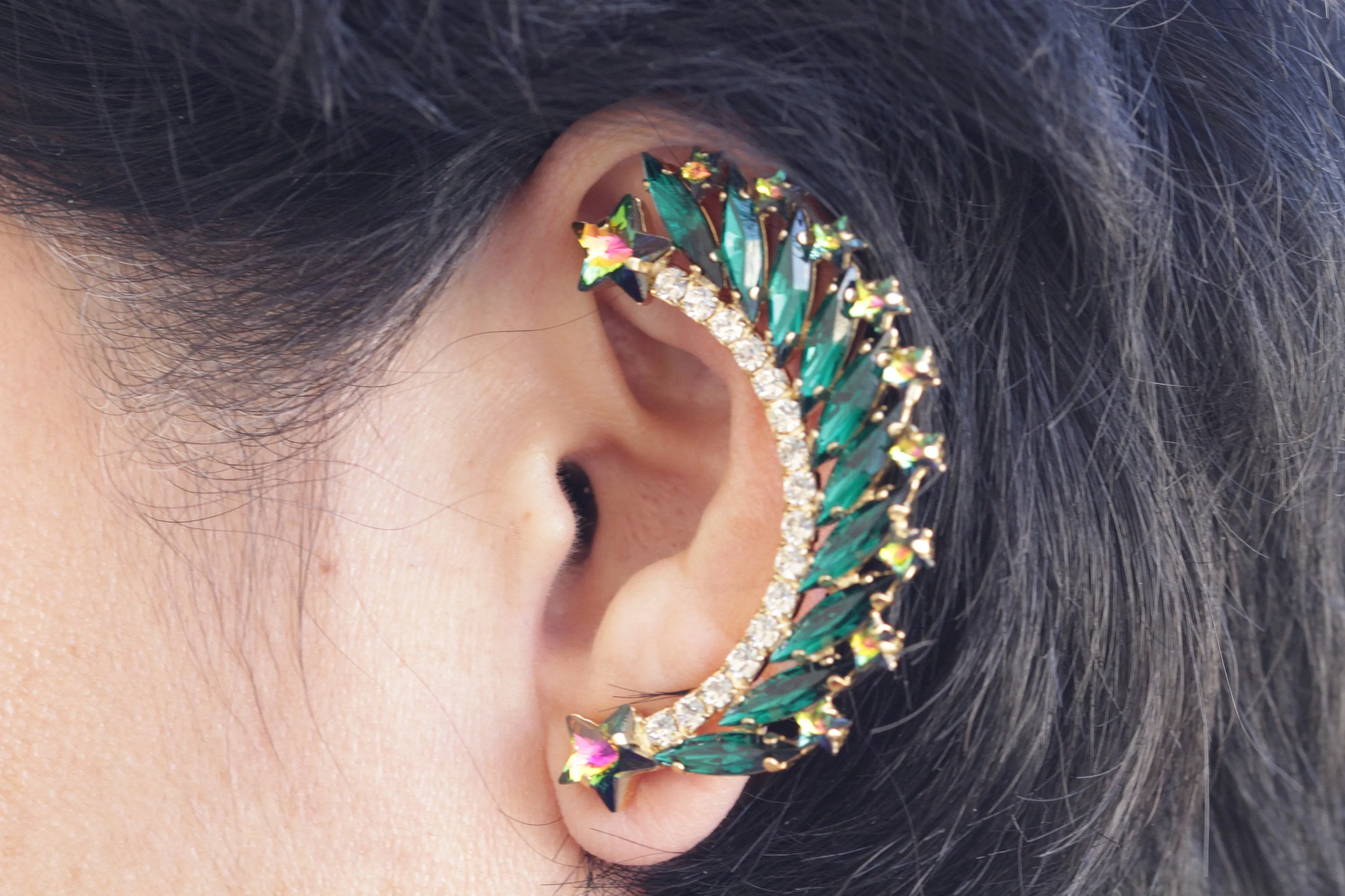 EMERALD STAR CLIMBING Earrings