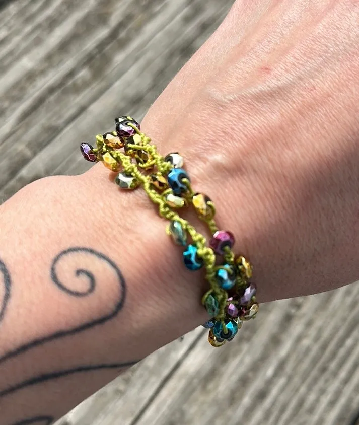 Hematite disc bracelet