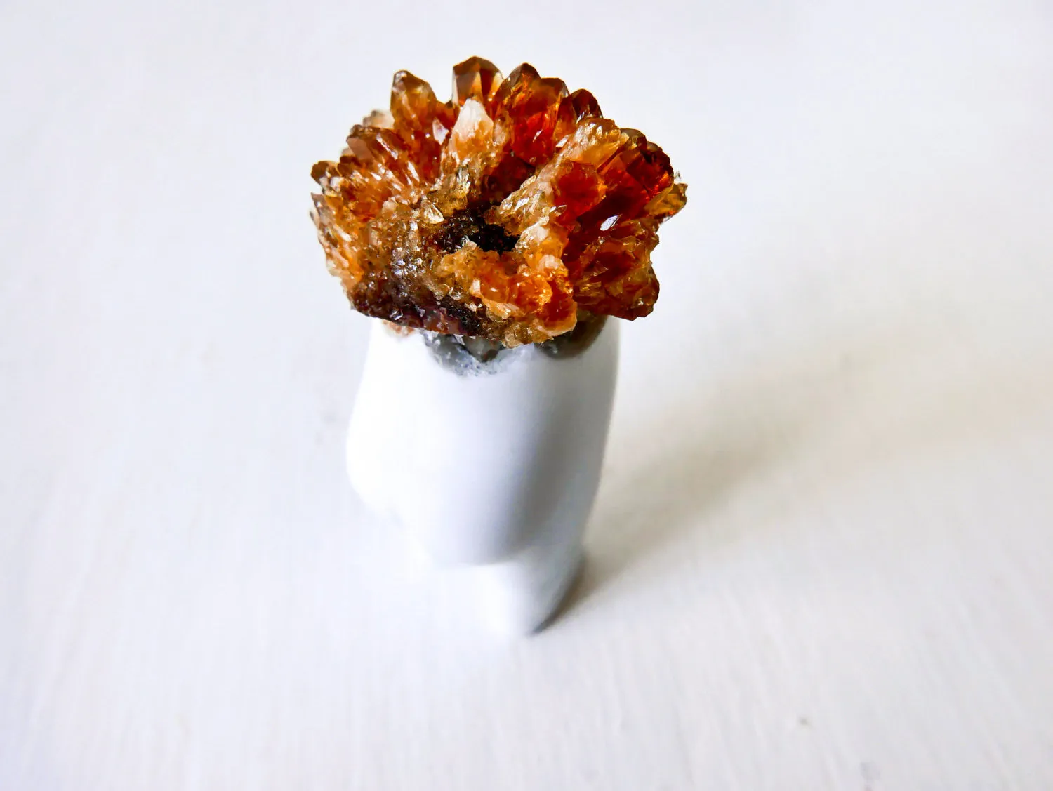 Jose Small White Porcelain Tushiez w/ Citrine Crystal