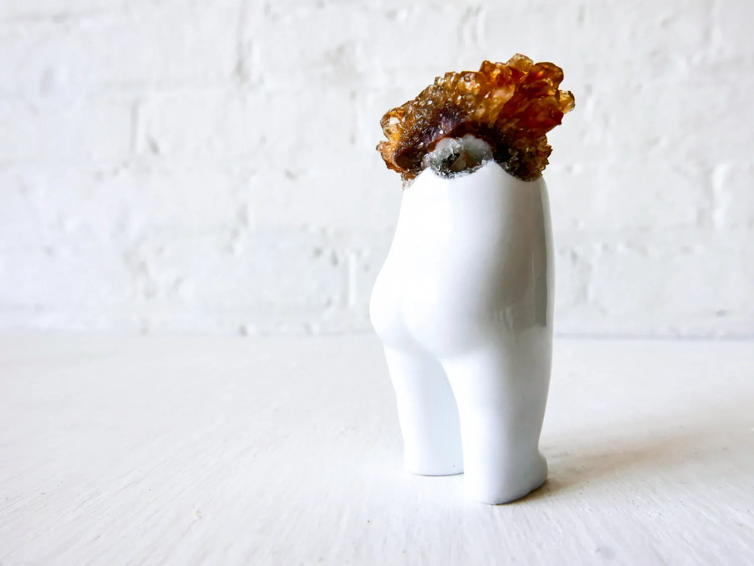 Jose Small White Porcelain Tushiez w/ Citrine Crystal