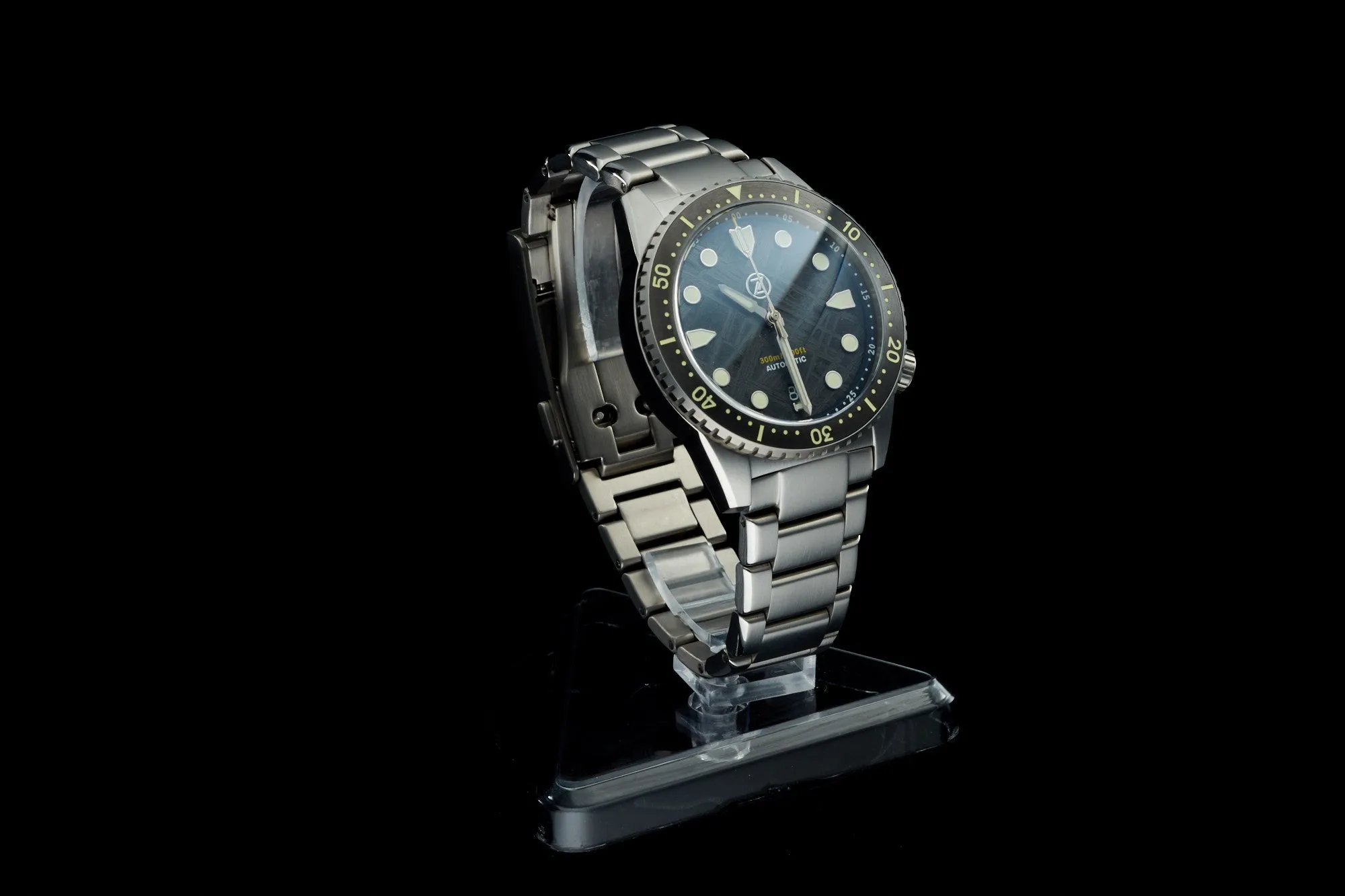 Mako V3 300m Ti 'Graphite' Meteorite