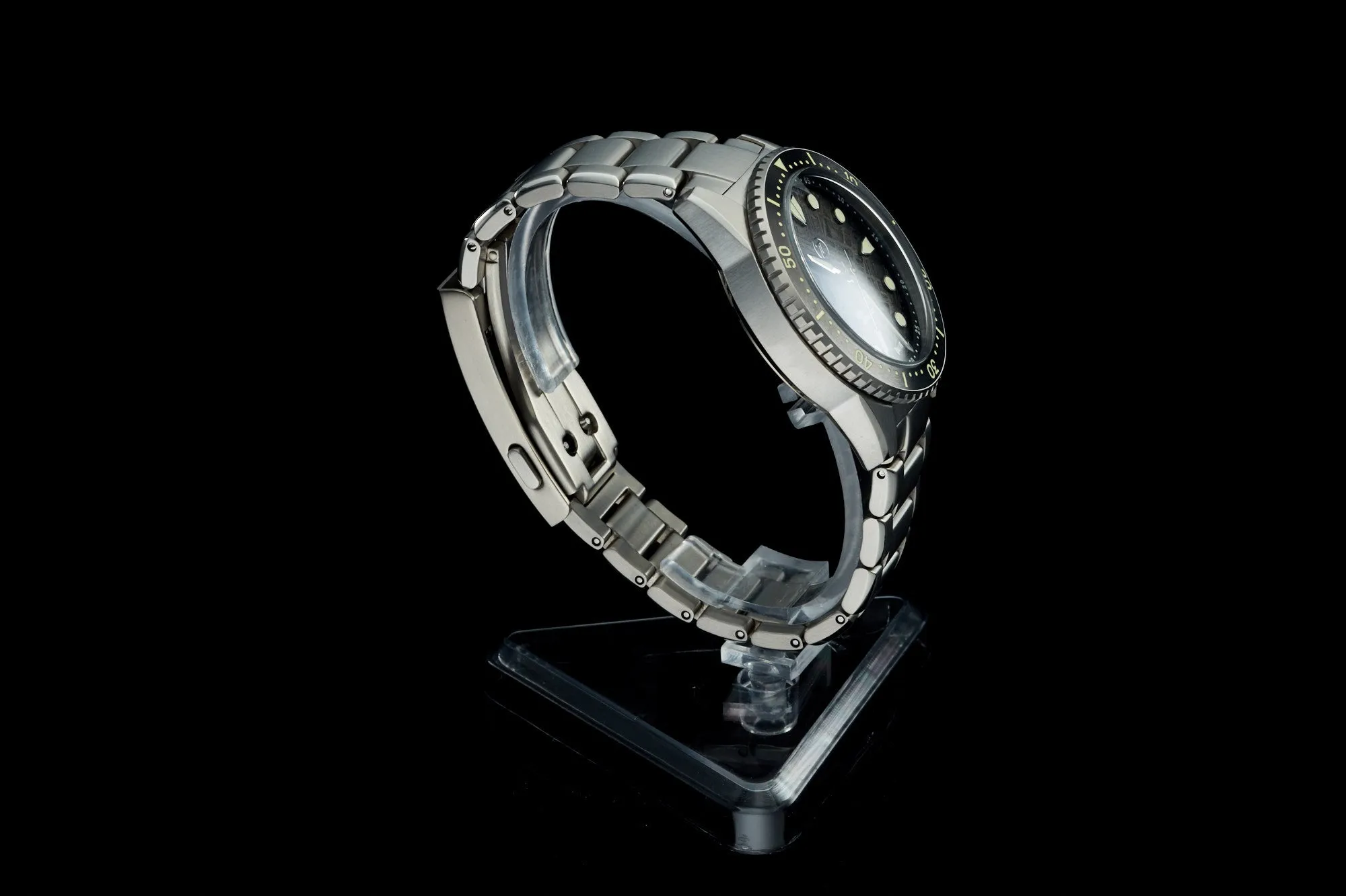 Mako V3 300m Ti 'Graphite' Meteorite