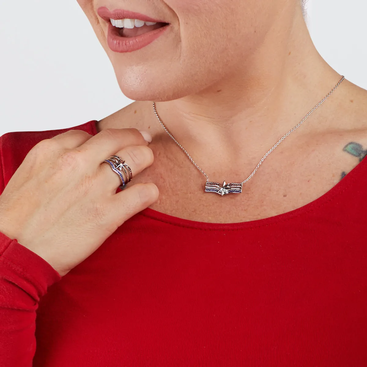 Marvel X RockLove MARVEL STUDIOS CAPTAIN MARVEL Crystal Star Necklace