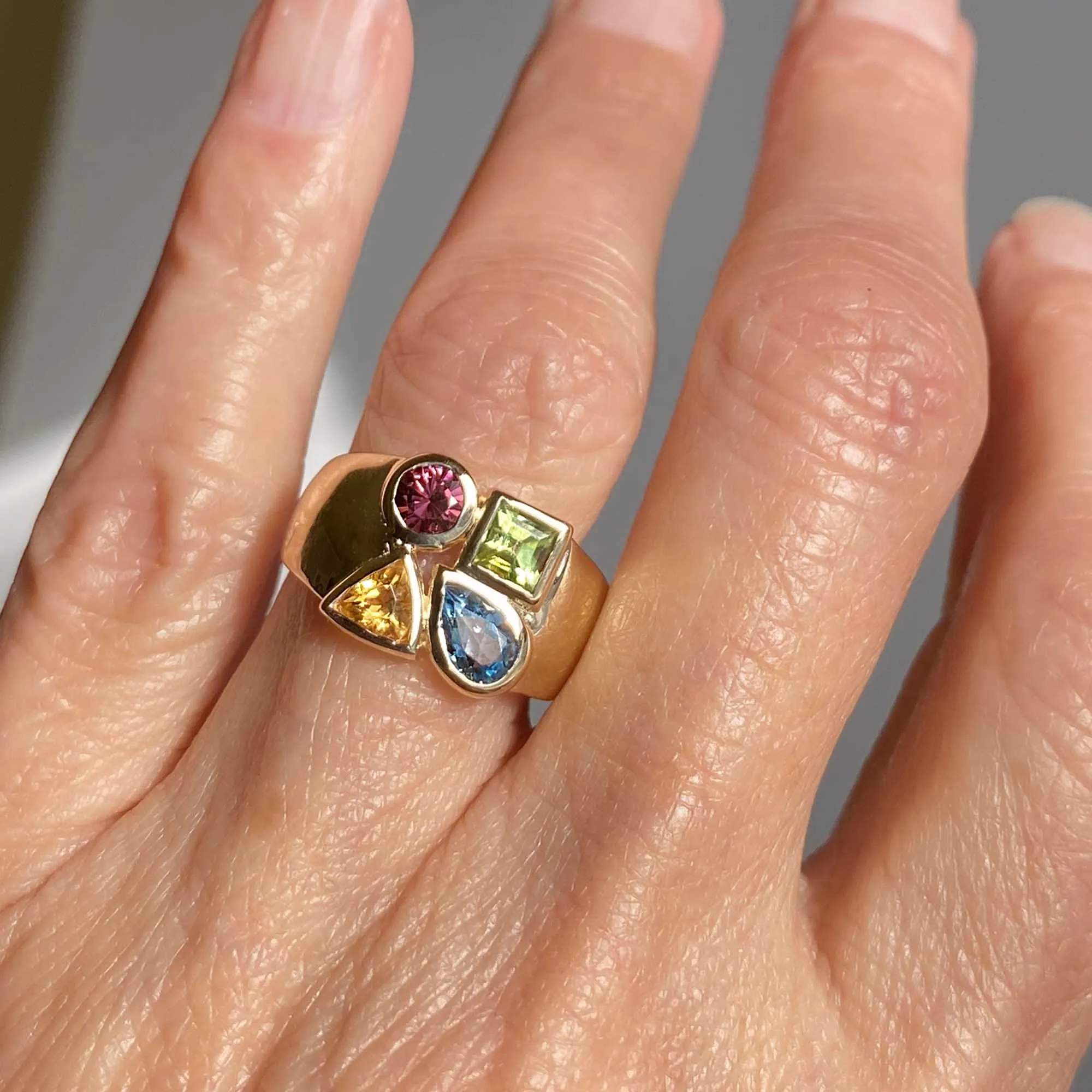 Peridot Citrine Topaz Garnet Wide 14K Gold Ring