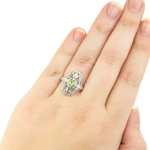 PERIDOT STERLING SILVER VINTAGE STYLE COCKTAIL RING ART DECO FILIGREE NAVETTE