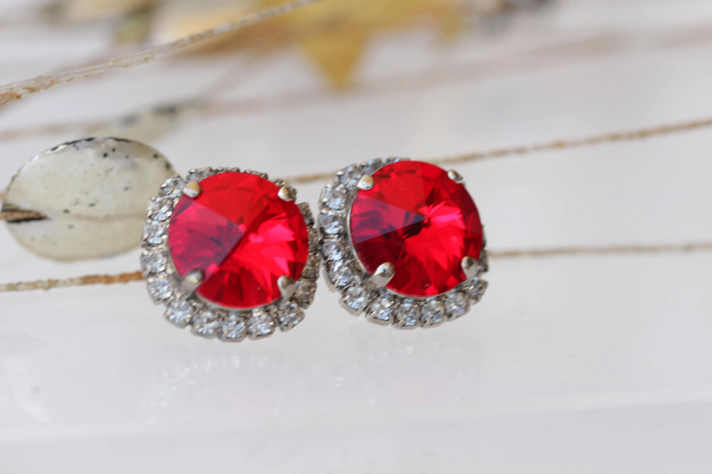 RED DROP EARRINGS