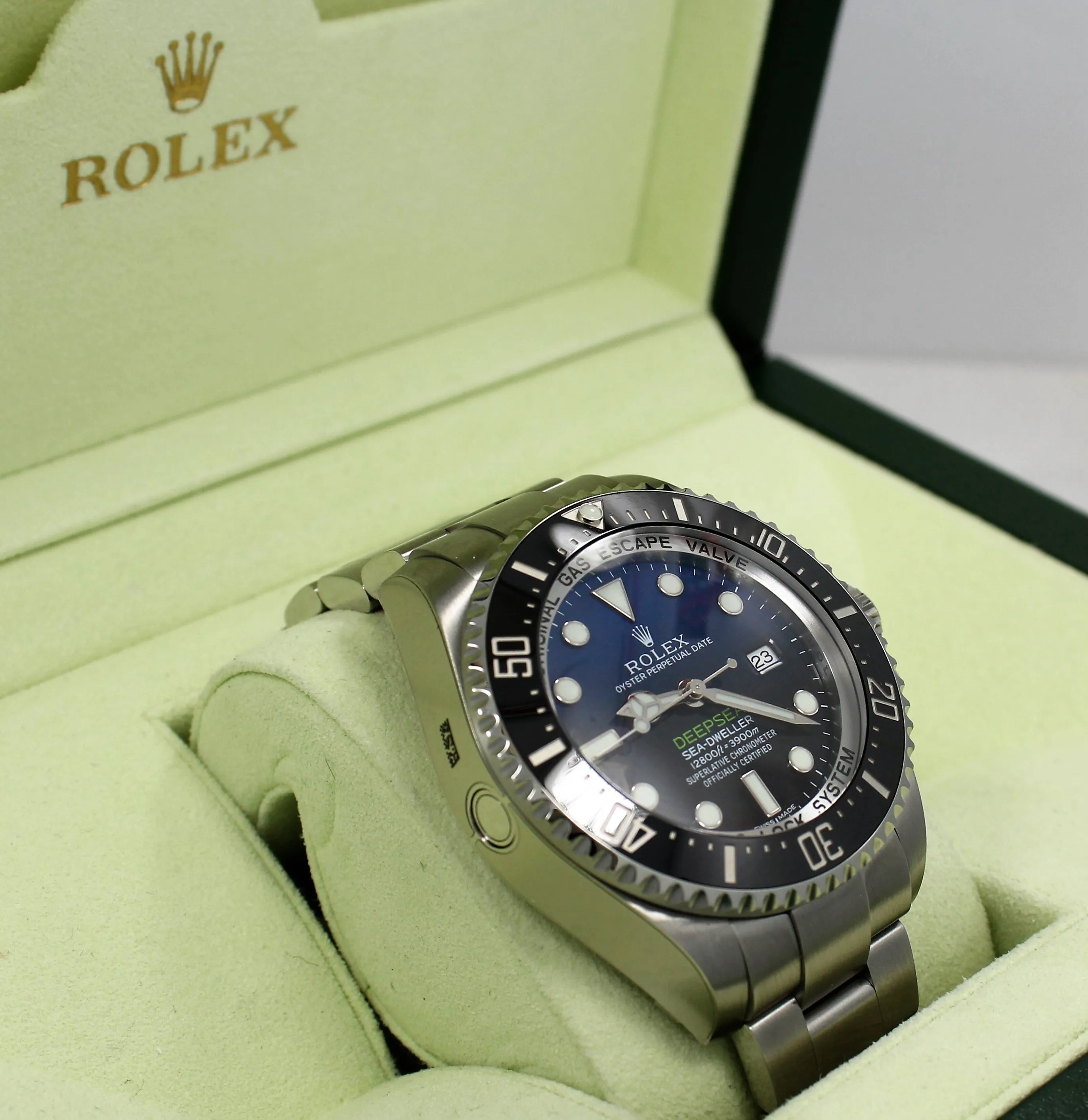 Rolex Oyster Perpetual DeepSea 116660 James Cameron UNWORN