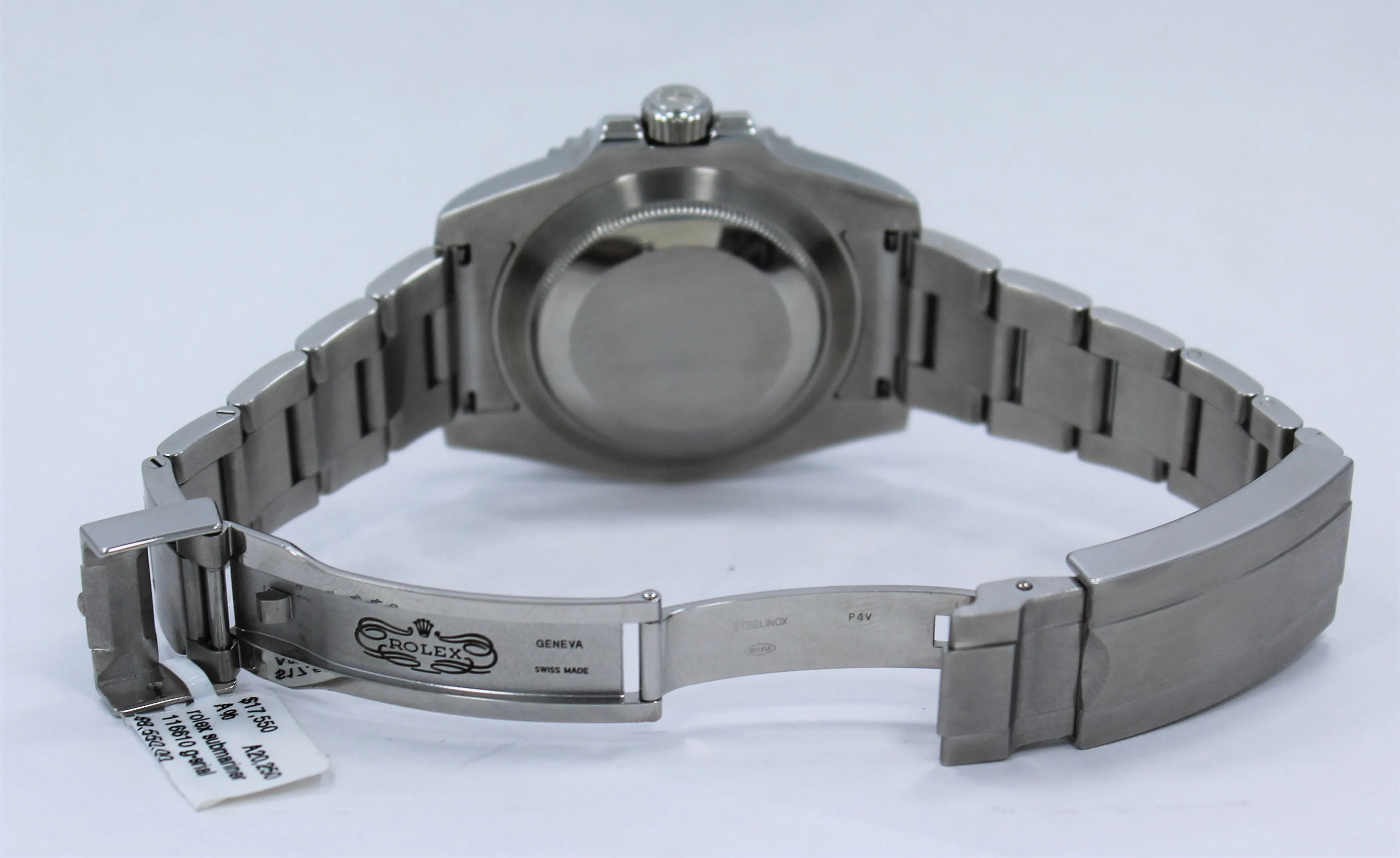 Rolex Oyster Perpetual Submariner Date 116610 LN RUBBER B & OYSTER BRACELET