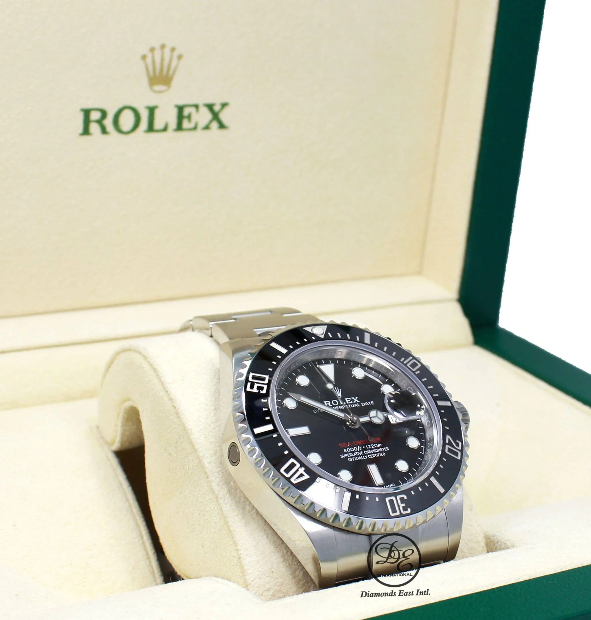 Rolex Sea-Dweller Red 43mm 126600 Oyster Perpetual Watch Box/Papers MINT
