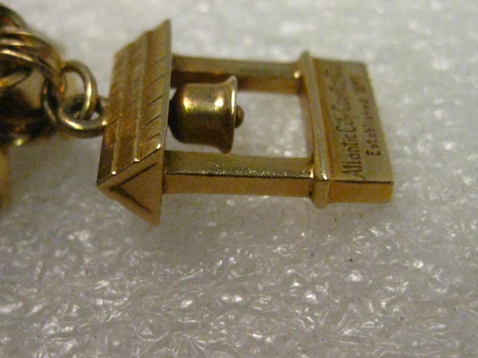 Vintage 14KT Solid Gold Historical Mid-Century Atlantic City Country Club Charm