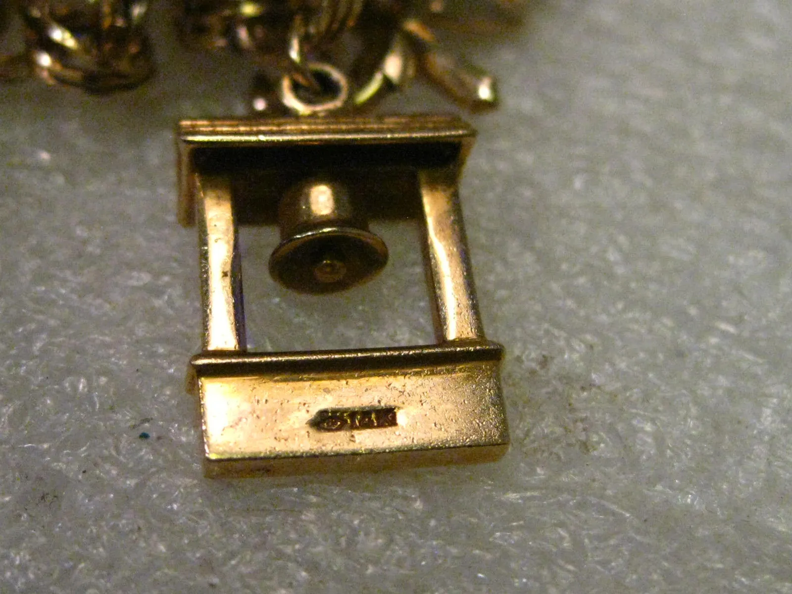 Vintage 14KT Solid Gold Historical Mid-Century Atlantic City Country Club Charm