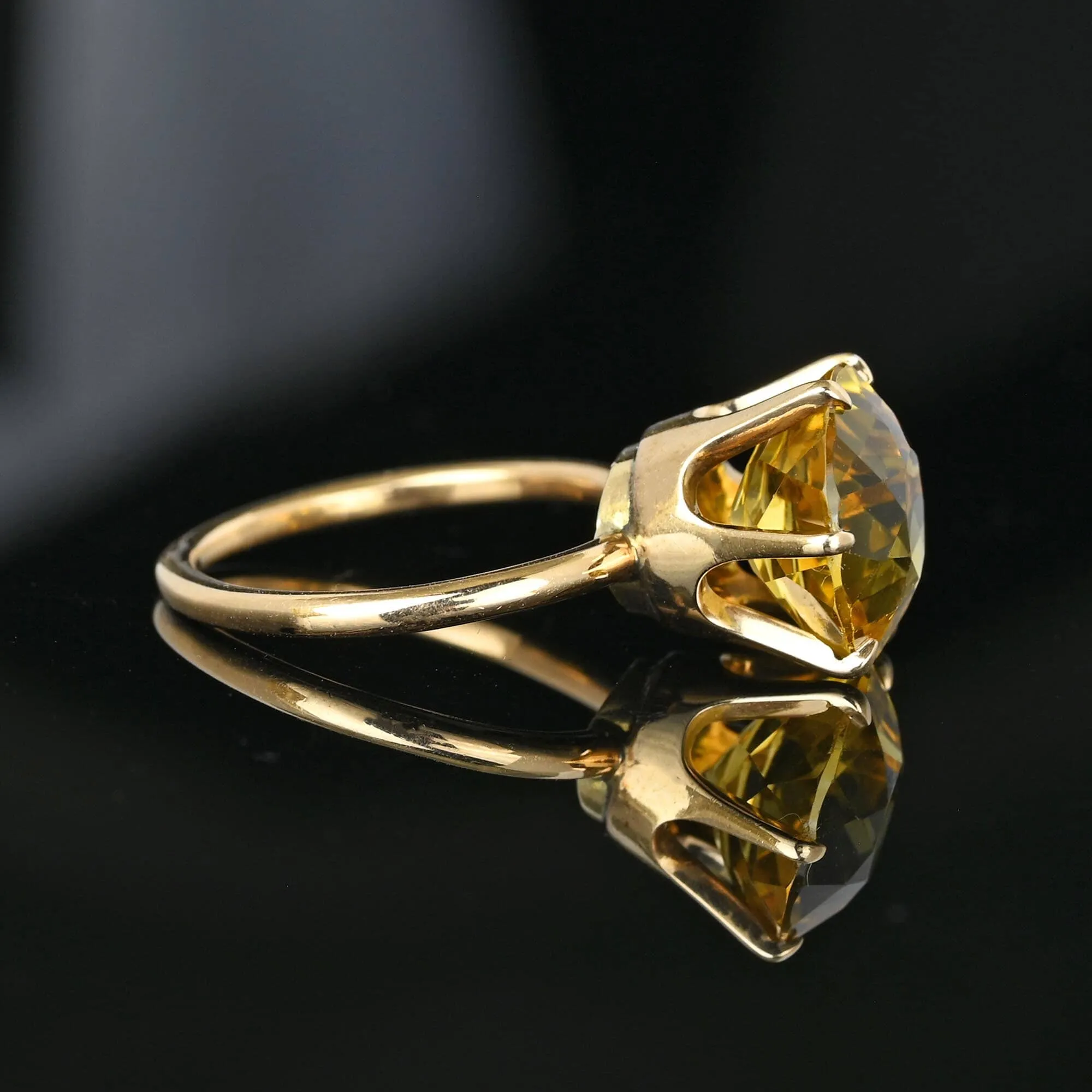 Vintage Mid Century 14K Gold Solitaire Citrine Ring