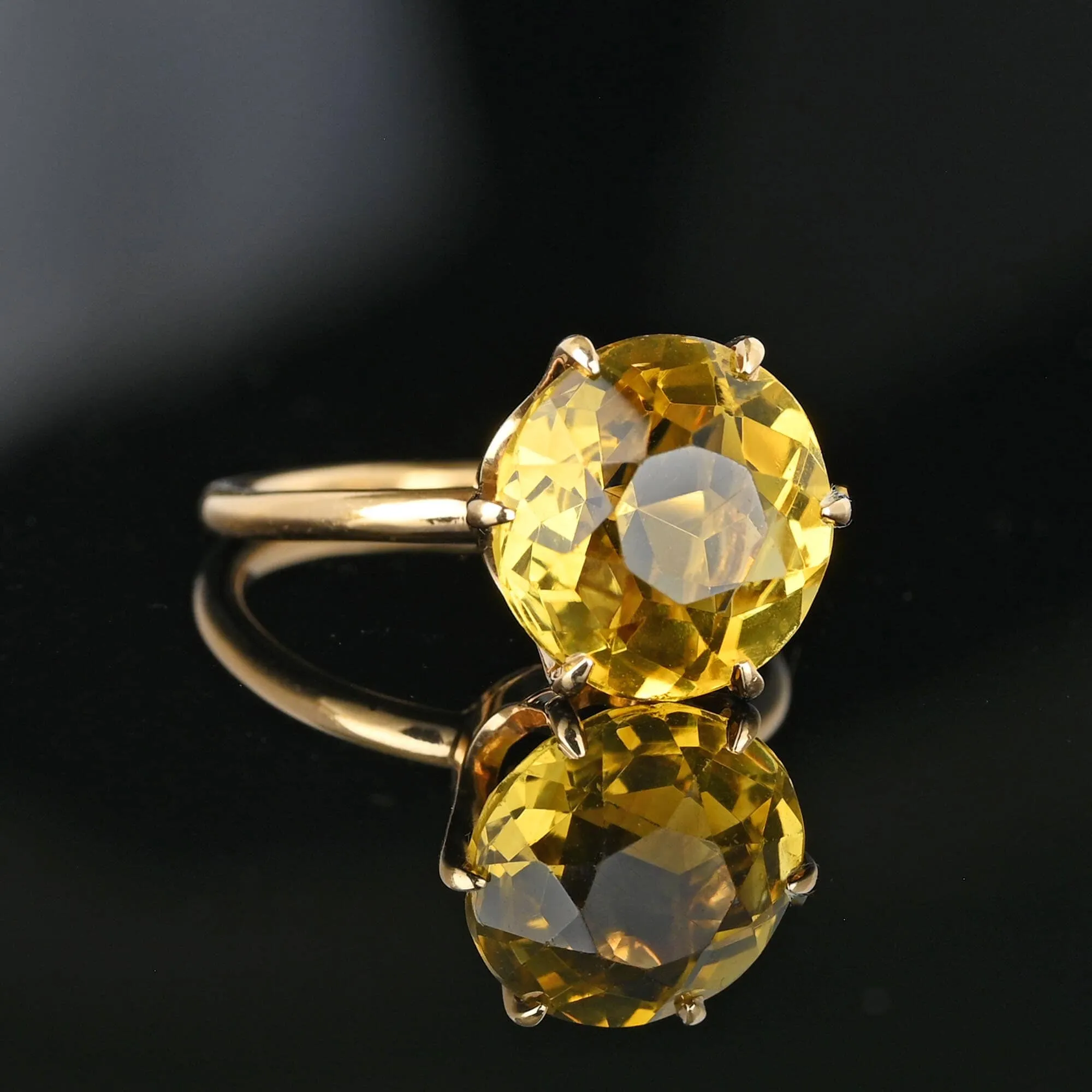 Vintage Mid Century 14K Gold Solitaire Citrine Ring