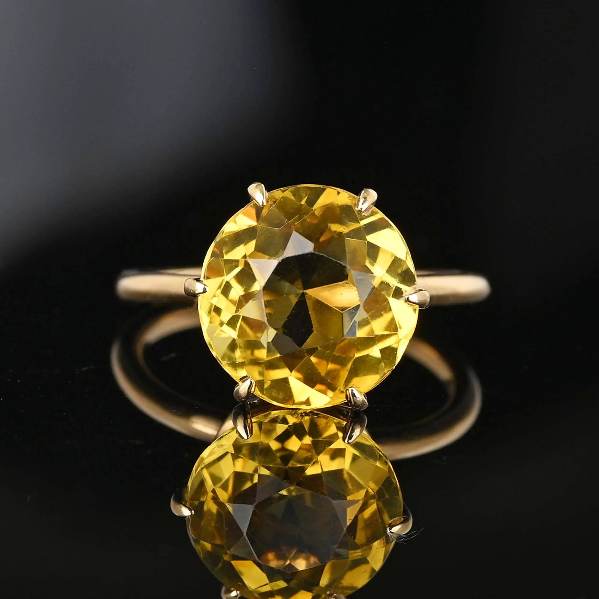 Vintage Mid Century 14K Gold Solitaire Citrine Ring